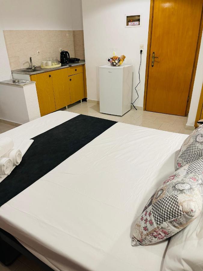 Anastasia Apartment Афанту Екстериор снимка