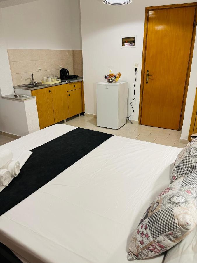 Anastasia Apartment Афанту Екстериор снимка